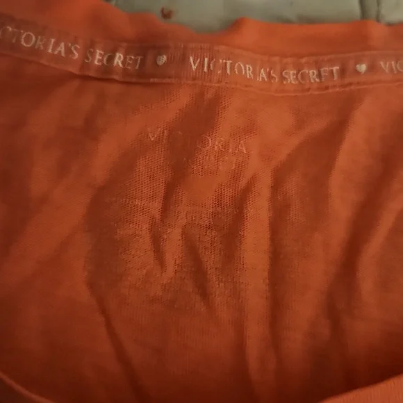 Victoria secret medium - Picture 2 of 2